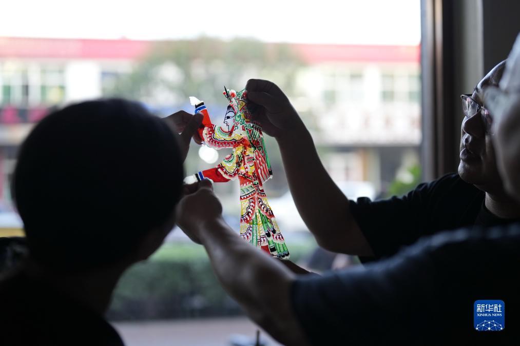 超凡棋牌下载